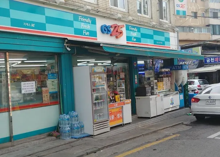 호스텔 하우재 이태원 *